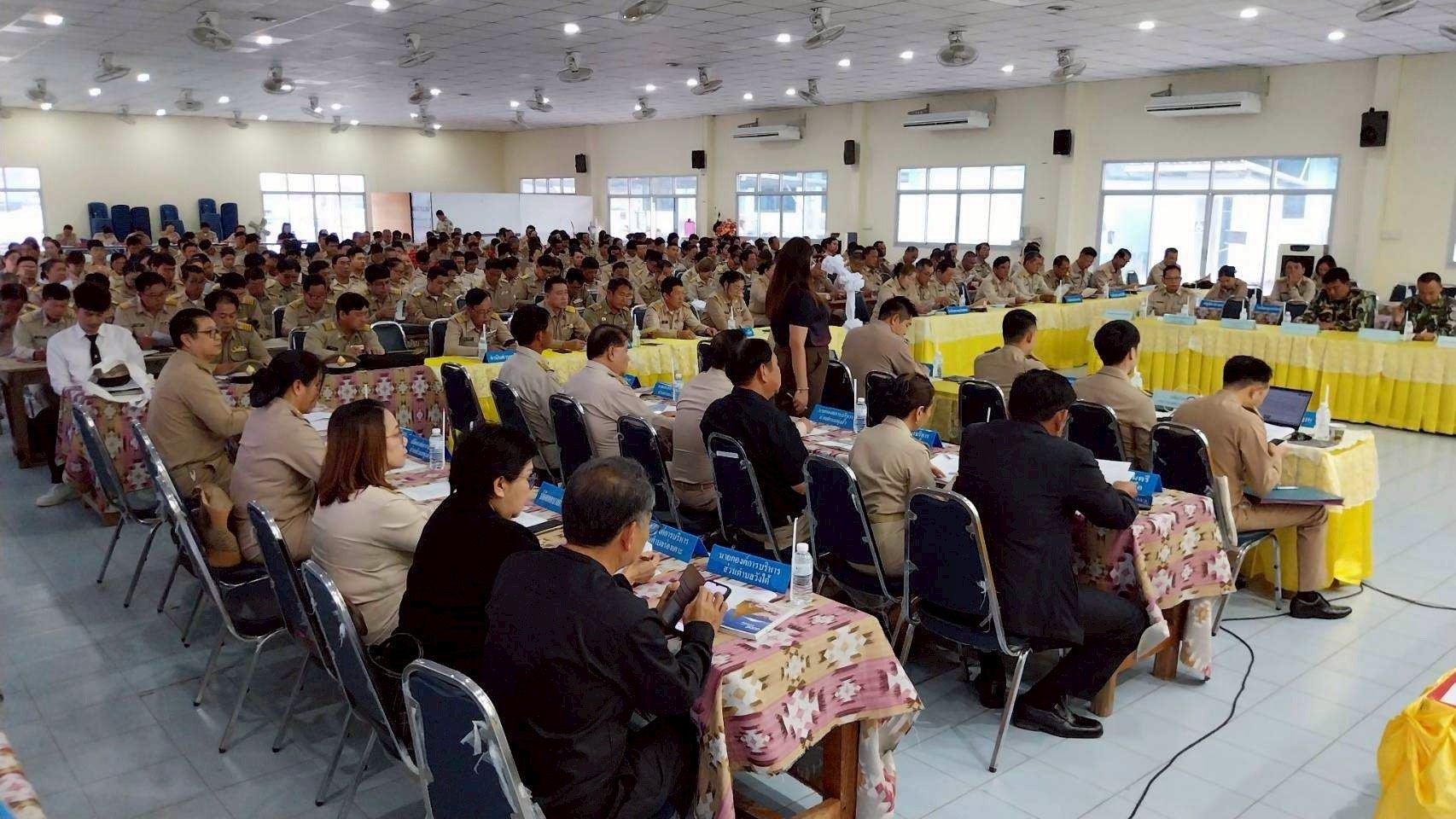 พช.วังเหนือ : ร่วมประชุมหัวหน้าส่วนราชการและประชุมกำนัน ผู้ใหญ่บ้าน ประจำเดือนพฤศจิกายน 2568