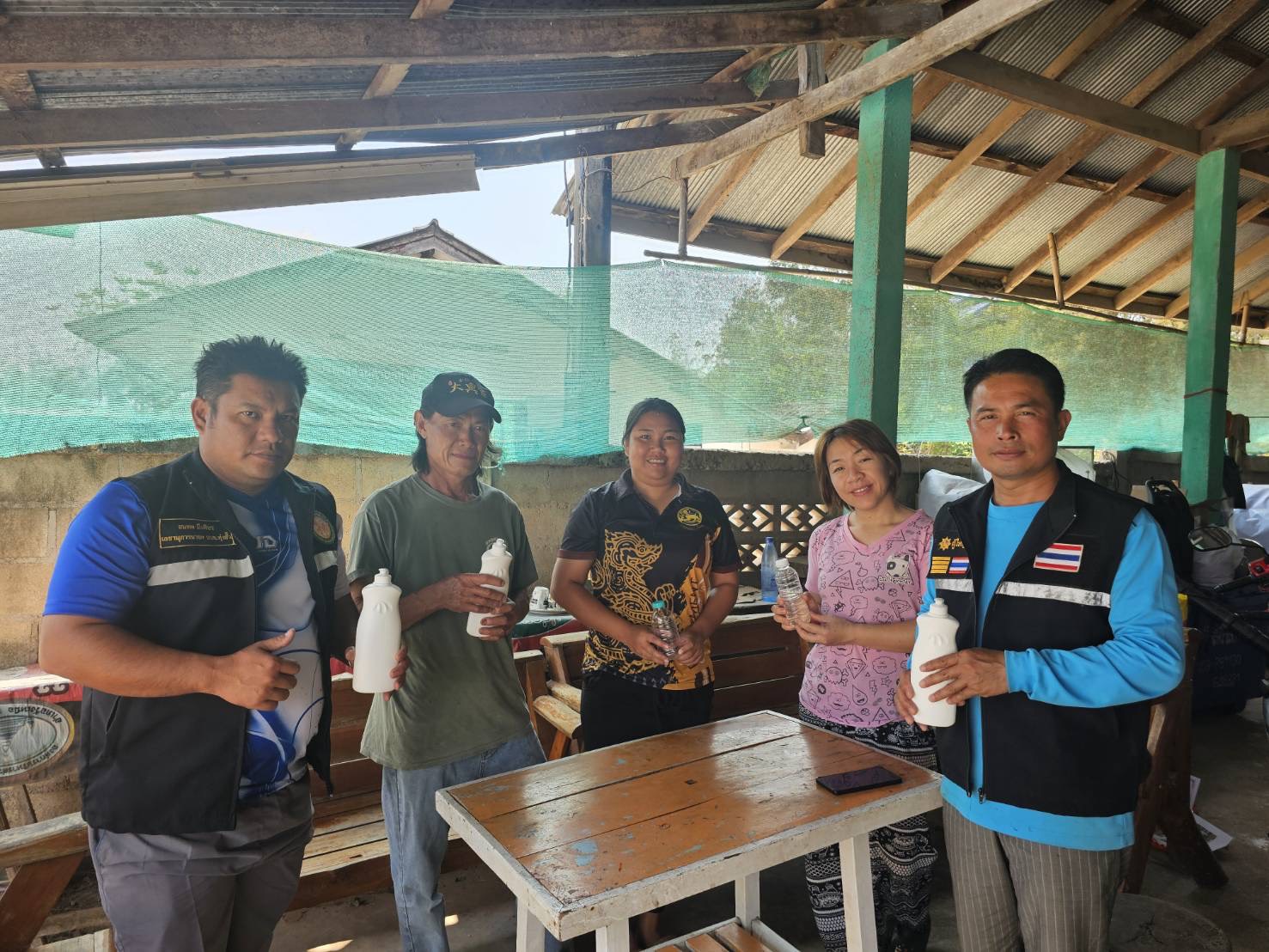 พช. วังเหนือ : ลงพื้นที่เยี่ยมครัวเรือนผู้มีรายได้เฉลี่ยต่อคนต่อปี รายได้ไม่เกิน 45,000 บาท