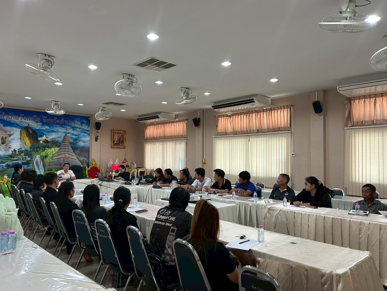  พช. วังเหนือ : ประชุมคณะกรรมการเครือข่ายโครงการแก้ไขปัญหาความยากจน (กข.คจ.) อำเภอวังเหนือ ครั้งที่ 1/2569